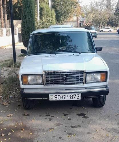 LADA (VAZ) 2107-1