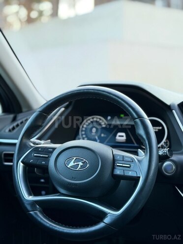 Hyundai Sonata-18
