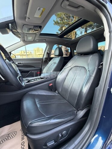 Hyundai Sonata-21