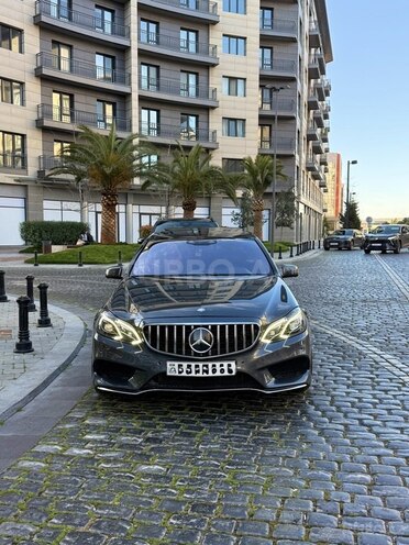 Mercedes E 400-1