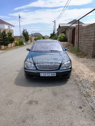 Mercedes S 320-1