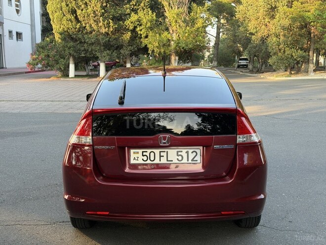 Honda Insight-5