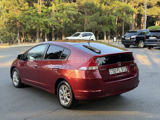 Honda Insight-4
