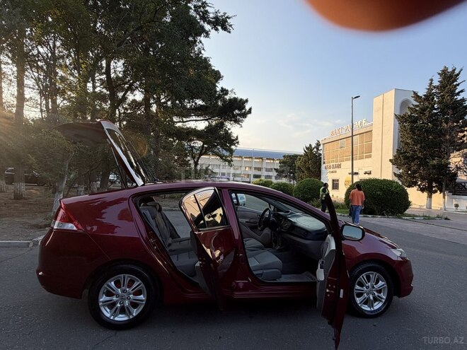 Honda Insight-11