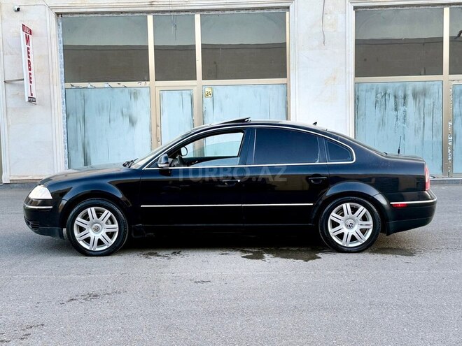 Volkswagen Passat-8