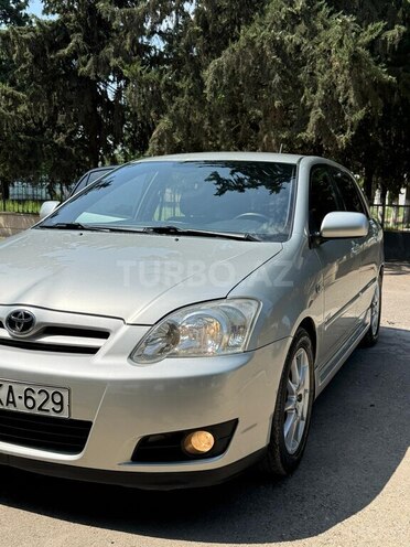 Toyota Corolla-4