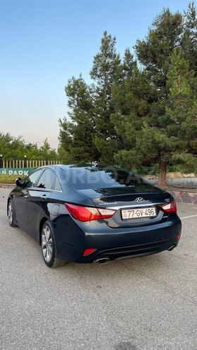 Hyundai Sonata-3