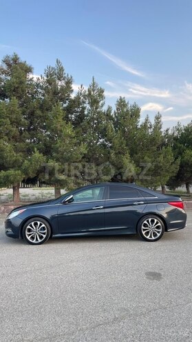 Hyundai Sonata-6