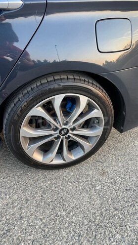 Hyundai Sonata-8