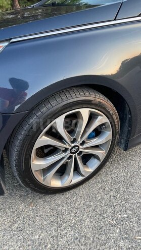 Hyundai Sonata-10