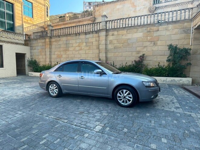 Hyundai Sonata-5