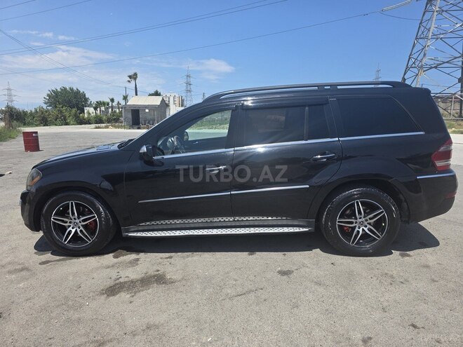 Mercedes GL 450 4MATIC-4