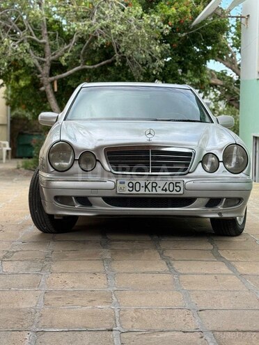 Mercedes E 220-19