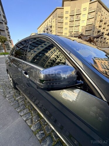 Mercedes E 400-6