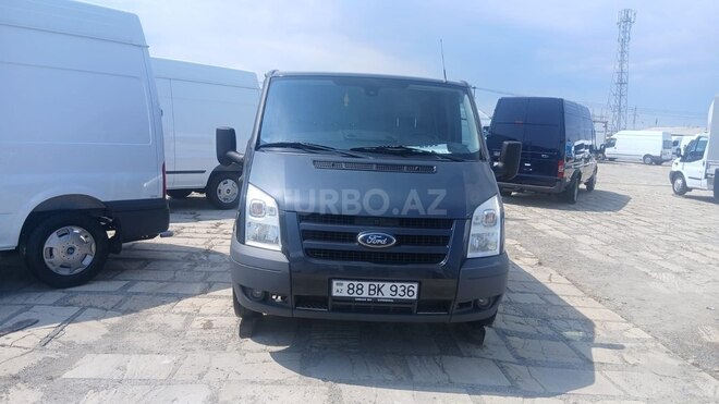 Ford Transit-1