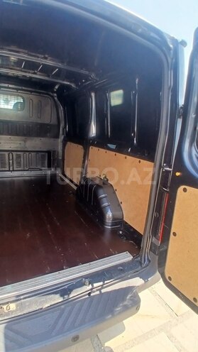 Ford Transit-9