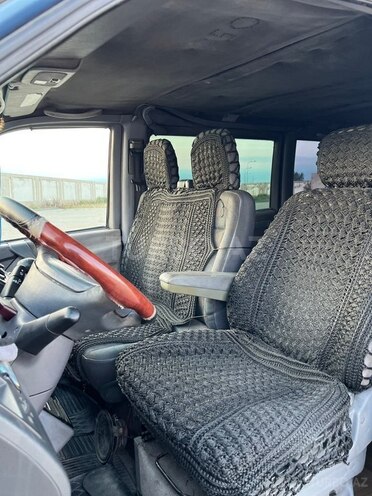Mercedes Vito 110 D-15