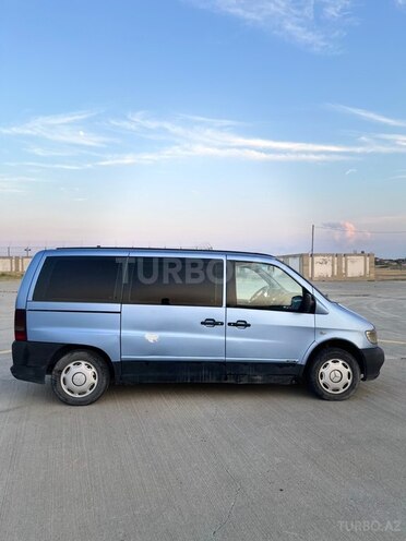 Mercedes Vito 110 D-9