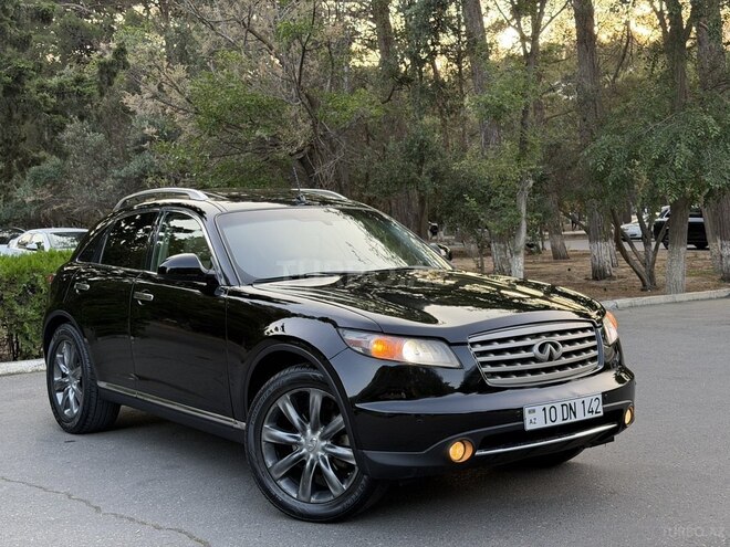 Infiniti FX35-2