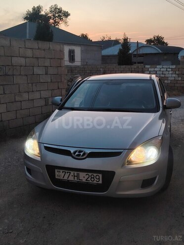 Hyundai i30-13