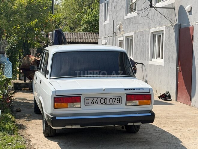 LADA (VAZ) 2107-5