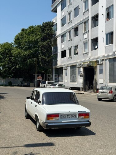 LADA (VAZ) 2107-10