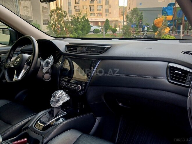 Nissan X-Trail-11