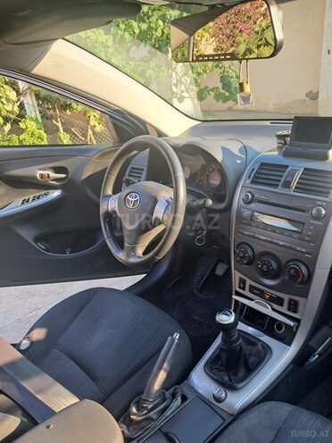 Toyota Corolla-5
