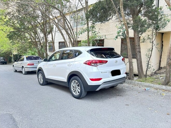 Hyundai Tucson-6