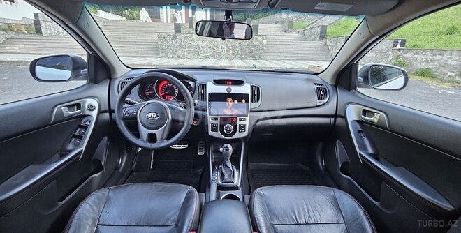 Kia Cerato-3