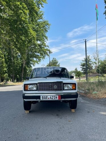 LADA (VAZ) 2107-1