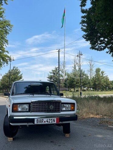 LADA (VAZ) 2107-5