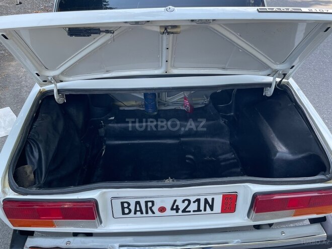 LADA (VAZ) 2107-16