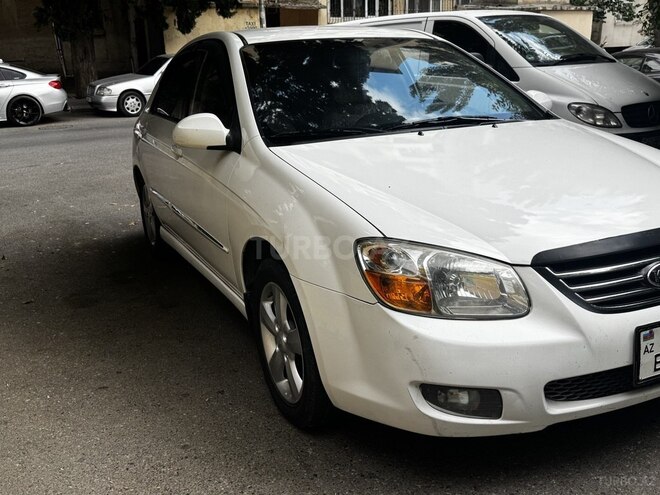 Kia Cerato-5