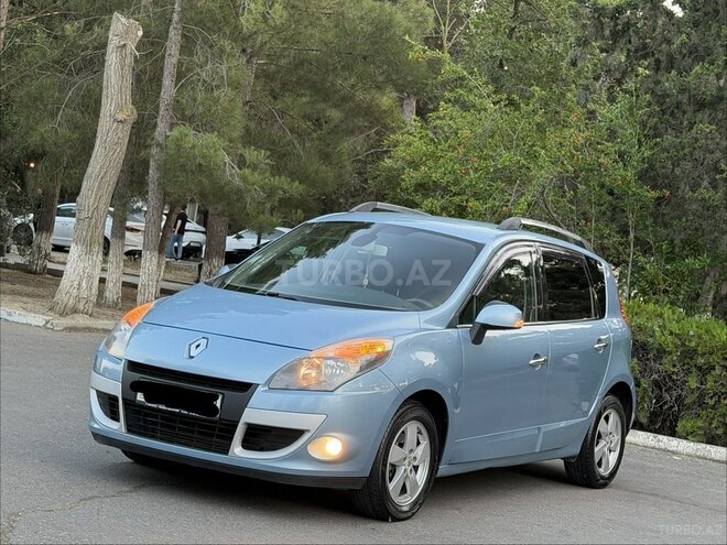 Renault Scenic-3