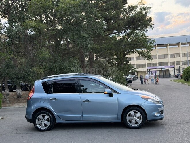 Renault Scenic-5