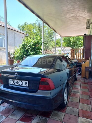 Opel Vectra-7