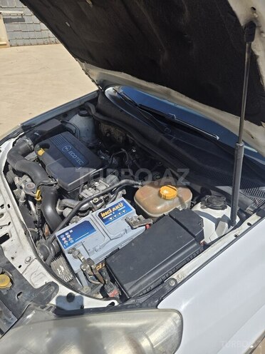 Opel Astra-8