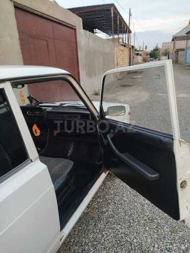 LADA (VAZ) 2107-13