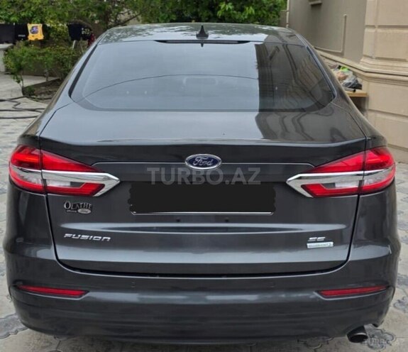Ford Fusion (North America)-6