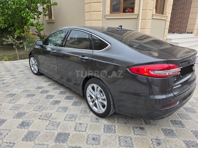 Ford Fusion (North America)-5