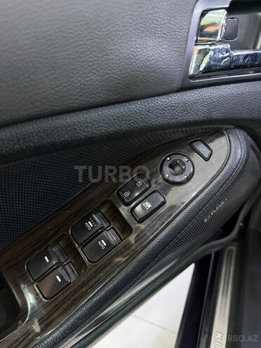 Kia Optima-11