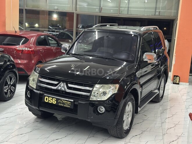 Mitsubishi Pajero-14