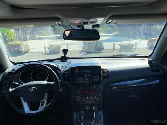 Kia Sorento-5