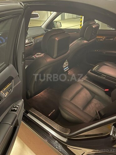 Mercedes S 350 4MATIC-3