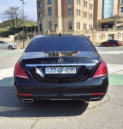 Mercedes S 550-4