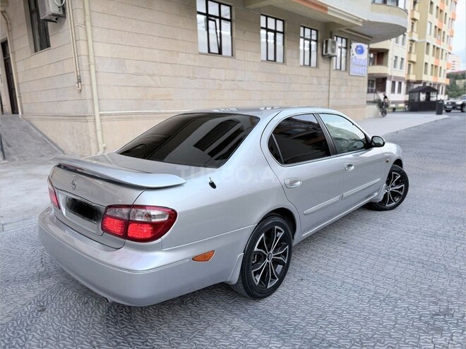 Nissan Maxima-4