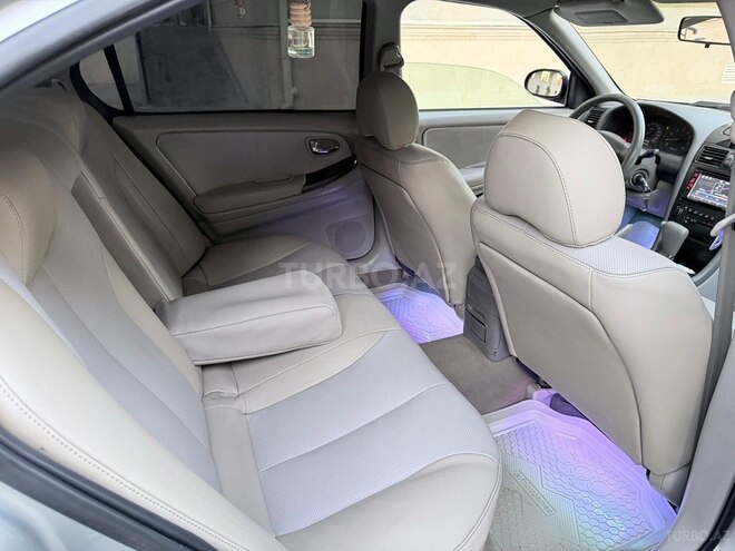 Nissan Maxima-16