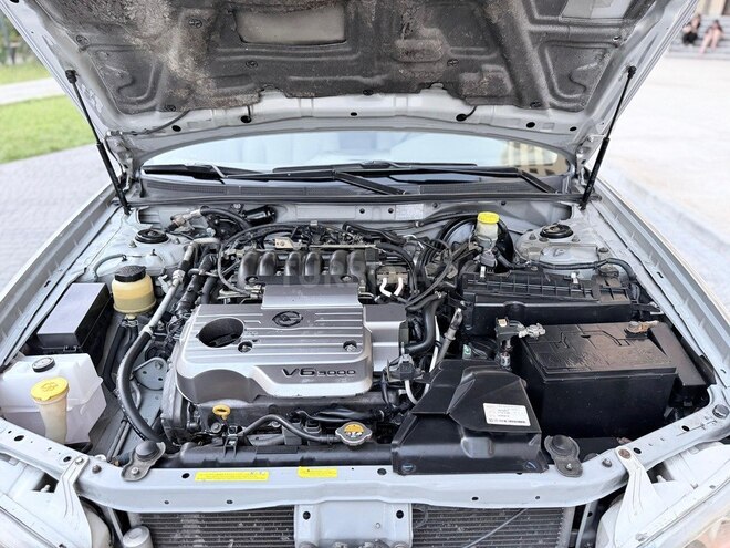 Nissan Maxima-21