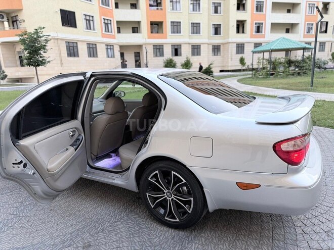 Nissan Maxima-17